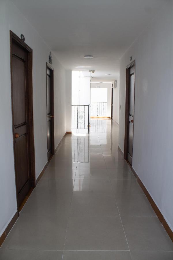 Hotel Picasso 70 ميديلين المظهر الخارجي الصورة